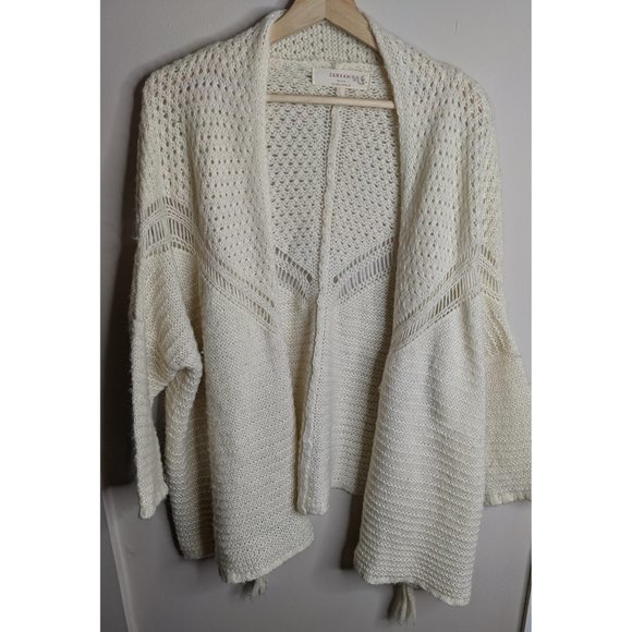 Zara Sweaters - Zara soft fantasy knit oversized sweater